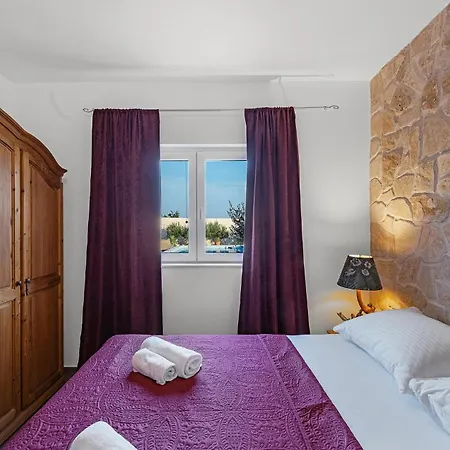 Nyaraló Amazing In *