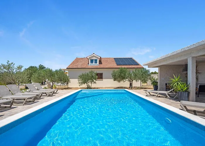 Holiday home Amazing In